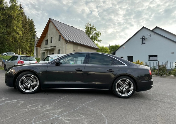 Audi A8 cena 70000 przebieg: 209000, rok produkcji 2011 z Wałbrzych małe 56